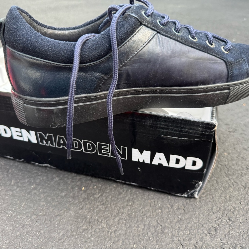 Steve Madden Men's Navy Sneakers
